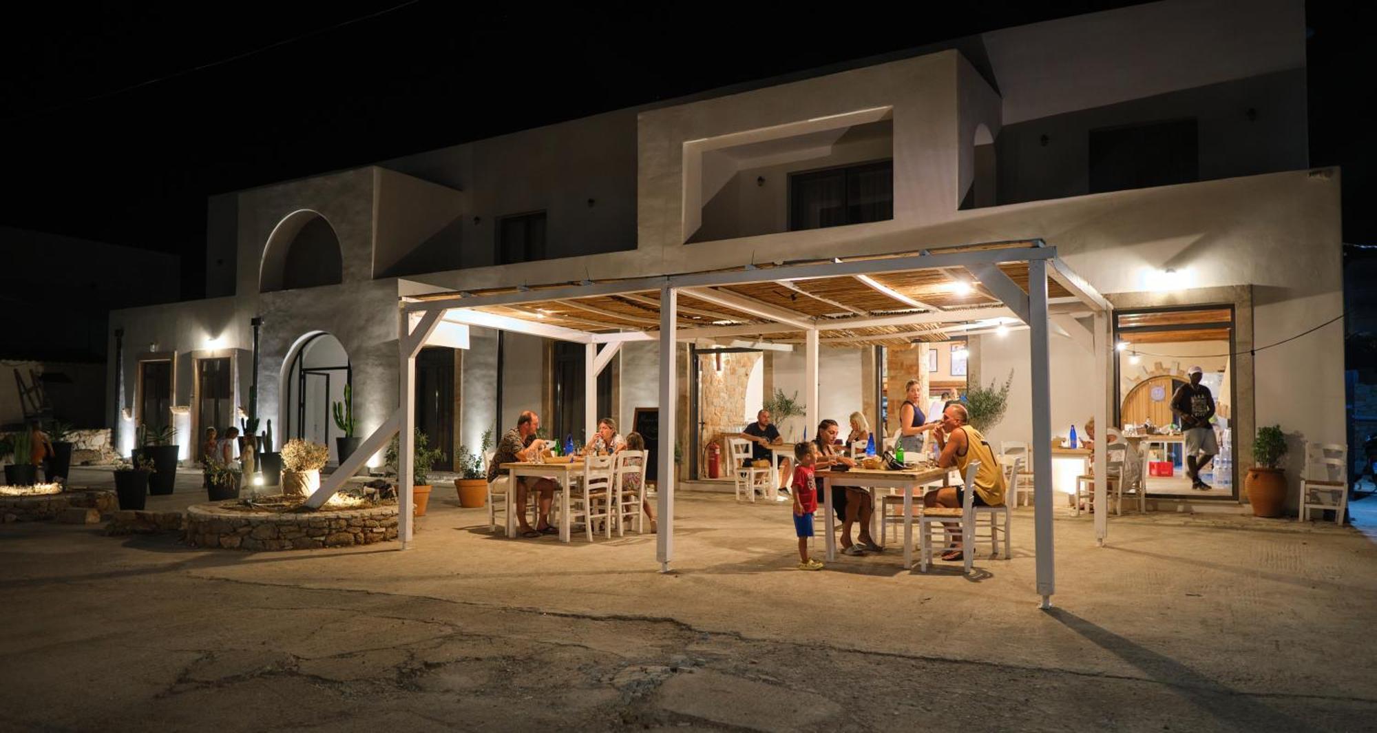 Hotel Eden Kythira Diakofti Exterior foto
